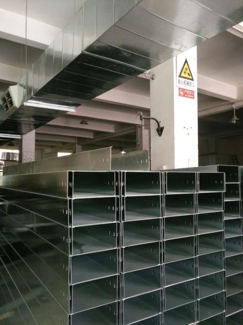 【ct镀锌线槽 通讯线导线槽 电力专用高质量桥架】批发